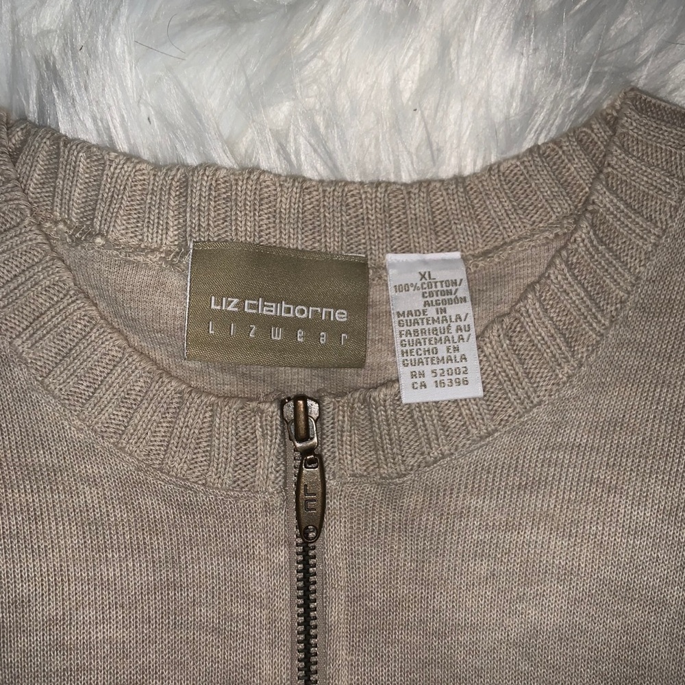 sweater - Picture 2 of 2